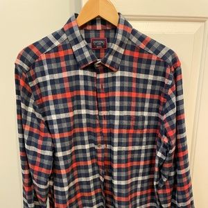 Large UNTUCKit Flannel Shirt